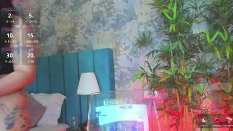 Sophie online show from May 31, 2026, 8:43 am
