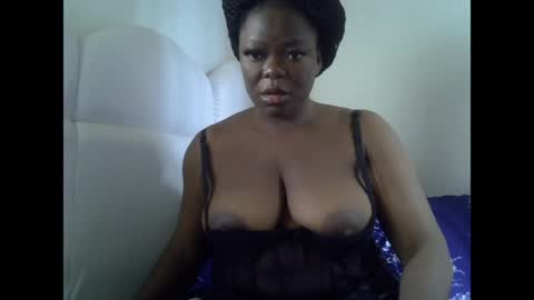 Snapshot of creamypussyxx chatting on May 2, 2026, 9:47 am creamypussyxx online show from May 2, 2026, 9:47 am