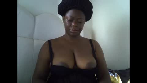 Snapshot of creamypussyxx chatting on May 11, 2026, 7:47 am creamypussyxx online show from May 11, 2026, 7:47 am