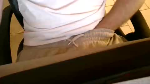 creator8871 online show from October 4, 2025, 9:07 am