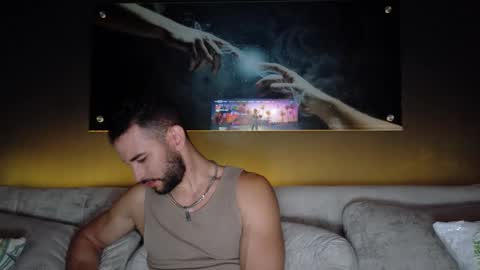 CRHISTIAN online show from February 18, 2026, 4:41 am