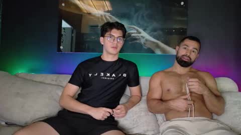 CRHISTIAN online show from April 3, 2026, 3:54 pm