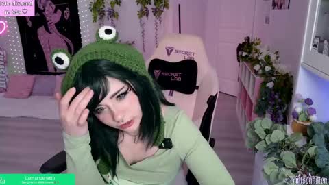 Crimson Kitten online show from March 18, 2026, 2:58 am