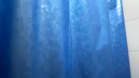 cris2428 online show from February 9, 2025, 5:50 am