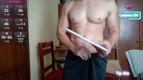 cris2428 online show from May 12, 2026, 2:58 pm