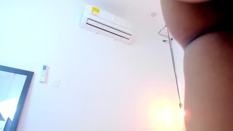 Snapshot of cris_dulce chatting on October 12, 2025, 5:45 pm cris_dulce online show from October 12, 2025, 5:45 pm