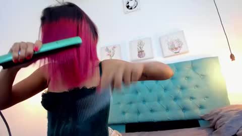 Snapshot of cris_dulce chatting on December 14, 2025, 7:40 pm cris_dulce online show from December 14, 2025, 7:40 pm