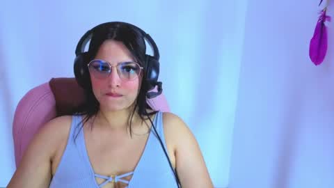 Snapshot of cristal_hot07 chatting on April 10, 2026, 1:11 am Cristal online show from April 10, 2026, 1:11 am