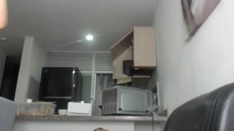Snapshot of cristal_loverss chatting on March 27, 2026, 10:15 am cristal beautiful online show from March 27, 2026, 10:15 am