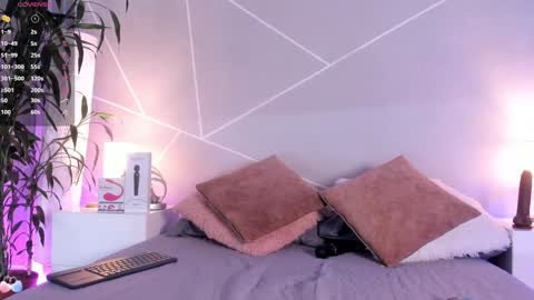 Cristal online show from December 6, 2024, 7:10 am