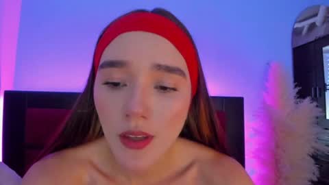 Snapshot of cristal_t2 chatting on July 28, 2026, 7:39 pm cristal_t2 online show from July 28, 2026, 7:39 pm