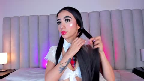 Snapshot of cristalcornner_ chatting on December 30, 2024, 7:32 pm Nicole  Connection time 220pm-910pmCol online show from December 30, 2024, 7:32 pm