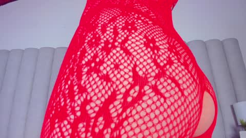 Snapshot of cristalcornner_ chatting on February 5, 2025, 11:06 pm Nicole  Connection time 220pm-910pmCol online show from February 5, 2025, 11:06 pm