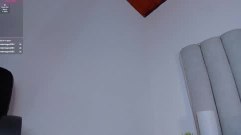 Snapshot of cristalcornner_ chatting on March 7, 2025, 2:04 am Nicole  Connection time 220pm-910pmCol online show from March 7, 2025, 2:04 am