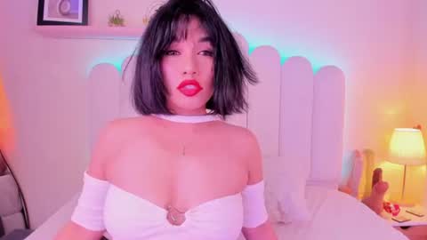 Snapshot of cristalhorny_69 chatting on June 29, 2026, 1:45 am Cristal online show from June 29, 2026, 1:45 am