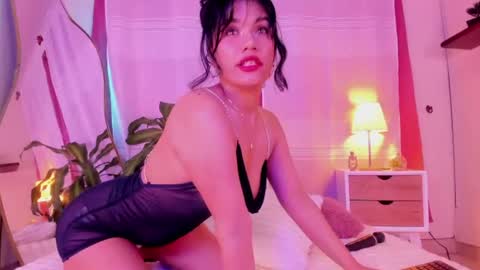 Snapshot of cristalhorny_69 chatting on July 22, 2026, 10:51 am Cristal online show from July 22, 2026, 10:51 am