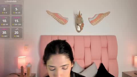cristal online show from March 1, 2025, 11:26 pm