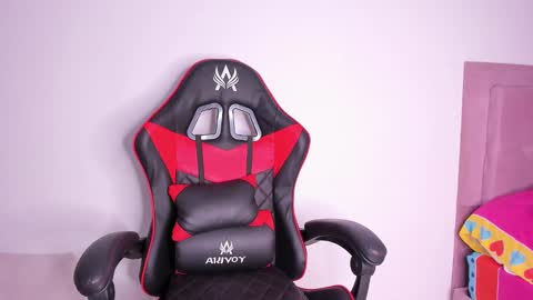 Snapshot of cristalsadik24 chatting on February 26, 2025, 10:53 pm CRISTAL SADIK online show from February 26, 2025, 10:53 pm