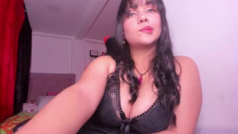 Snapshot of cristalsadik24 chatting on October 26, 2025, 4:07 am CRISTAL SADIK online show from October 26, 2025, 4:07 am