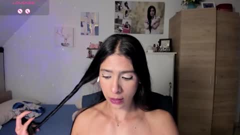 veronika online show from March 22, 2026, 3:43 am