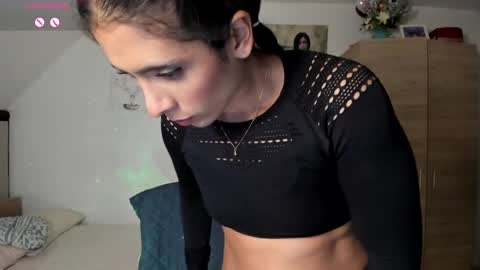 veronika online show from April 2, 2026, 2:53 am