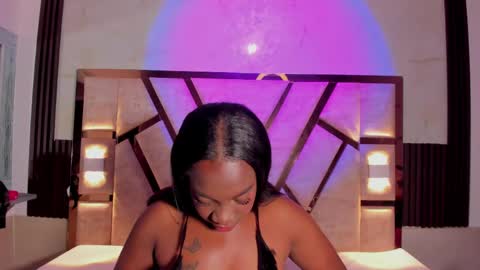 Snapshot of cristhinbrown chatting on May 20, 2026, 6:58 pm cristin online show from May 20, 2026, 6:58 pm