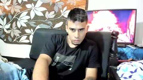 Snapshot of cristiand20 chatting on January 15, 2025, 8:05 pm Cristian online show from January 15, 2025, 8:05 pm
