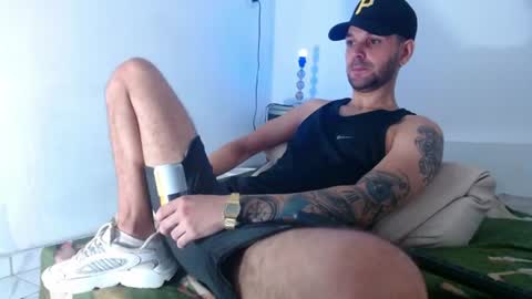 Snapshot of cristianhot125 chatting on June 9, 2026, 11:38 pm cristianhot125 online show from June 9, 2026, 11:38 pm