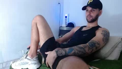Snapshot of cristianhot125 chatting on June 20, 2026, 11:18 pm cristianhot125 online show from June 20, 2026, 11:18 pm