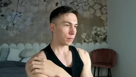 Snapshot of cristianovilla chatting on May 17, 2026, 4:25 pm CristianoHailey online show from May 17, 2026, 4:25 pm