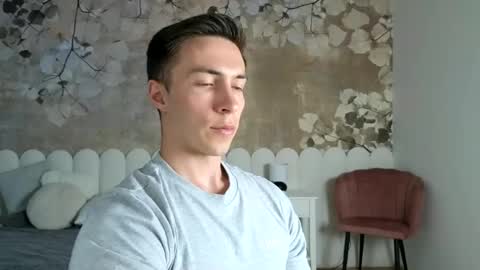 Snapshot of cristianovilla chatting on June 6, 2026, 6:12 pm CristianoHailey online show from June 6, 2026, 6:12 pm