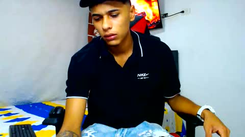 Snapshot of cristiantayron chatting on June 2, 2026, 7:10 am cristian online show from June 2, 2026, 7:10 am