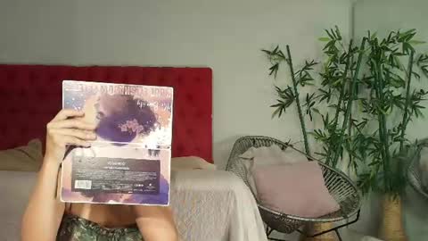 Snapshot of cristina_aznar chatting on July 10, 2026, 3:58 pm Cris online show from July 10, 2026, 3:58 pm