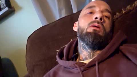 cristo8inch online show from December 19, 2025, 5:42 pm