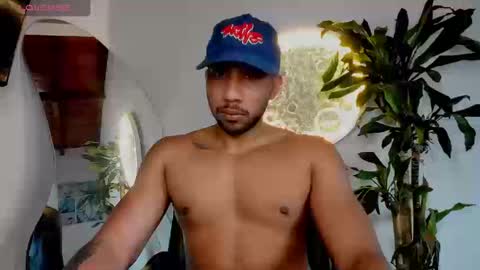 Snapshot of cristobal12cock chatting on March 14, 2026, 5:18 pm Cristian online show from March 14, 2026, 5:18 pm