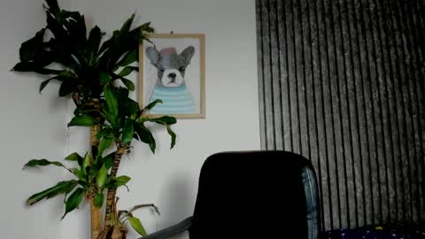 Snapshot of cristobal12cock chatting on April 1, 2026, 3:20 pm Cristian online show from April 1, 2026, 3:20 pm