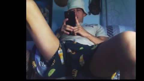 Snapshot of cristofer_dick5511 chatting on September 12, 2025, 3:28 am criistofer online show from September 12, 2025, 3:28 am