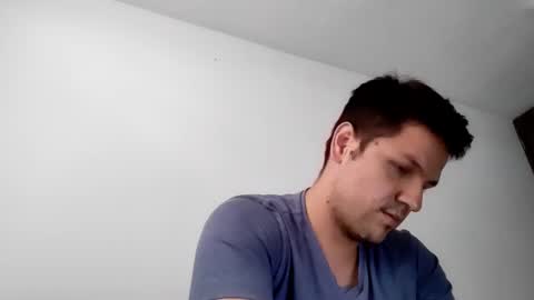 cristopher3042 online show from March 7, 2025, 9:59 pm