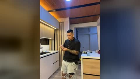 Snapshot of cristopher_011 chatting on July 29, 2026, 11:47 pm cristopher_011 online show from July 29, 2026, 11:47 pm