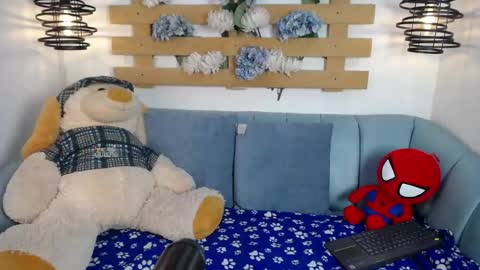 Cristopher  online show from May 17, 2026, 8:05 pm