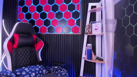 Snapshot of cristopher_wild chatting on June 24, 2026, 8:52 pm Cristopher online show from June 24, 2026, 8:52 pm