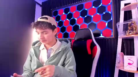Snapshot of cristopher_wild chatting on June 30, 2026, 10:00 pm Cristopher online show from June 30, 2026, 10:00 pm