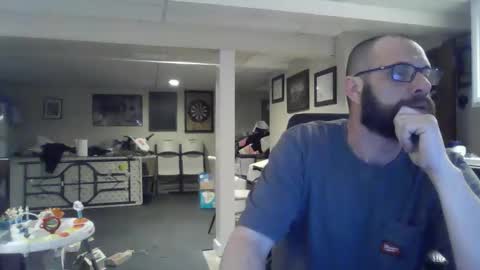 Snapshot of crm400 chatting on February 11, 2026, 3:00 am billybasement online show from February 11, 2026, 3:00 am