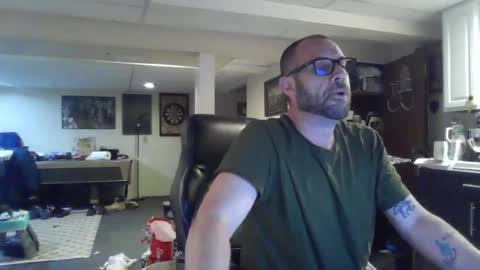 Snapshot of crm400 chatting on June 27, 2026, 3:00 am billybasement online show from June 27, 2026, 3:00 am