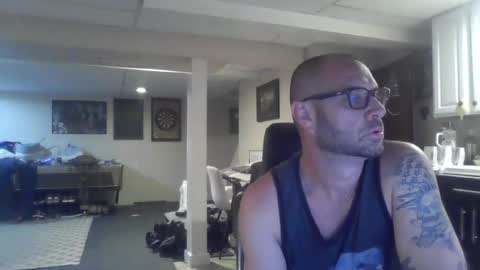 Snapshot of crm400 chatting on July 4, 2026, 2:07 am billybasement online show from July 4, 2026, 2:07 am