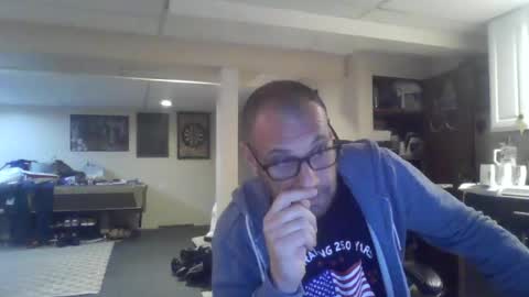 Snapshot of crm400 chatting on July 5, 2026, 3:23 am billybasement online show from July 5, 2026, 3:23 am