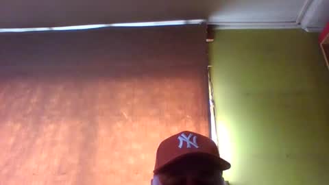 crmperez online show from September 10, 2025, 6:19 pm