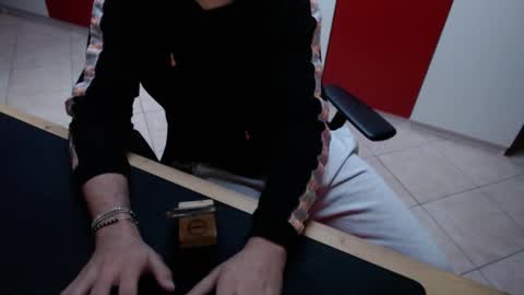 Snapshot of crocken_bisc chatting on February 13, 2026, 4:36 pm crocken_bisc online show from February 13, 2026, 4:36 pm