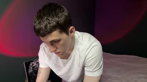 cronck52 online show from April 2, 2026, 12:25 pm