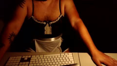 Insta theramonacrowecd online show from November 1, 2025, 12:56 am